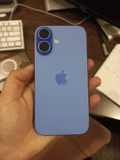 Apple iPhone 16 - mint condition. Scratchless