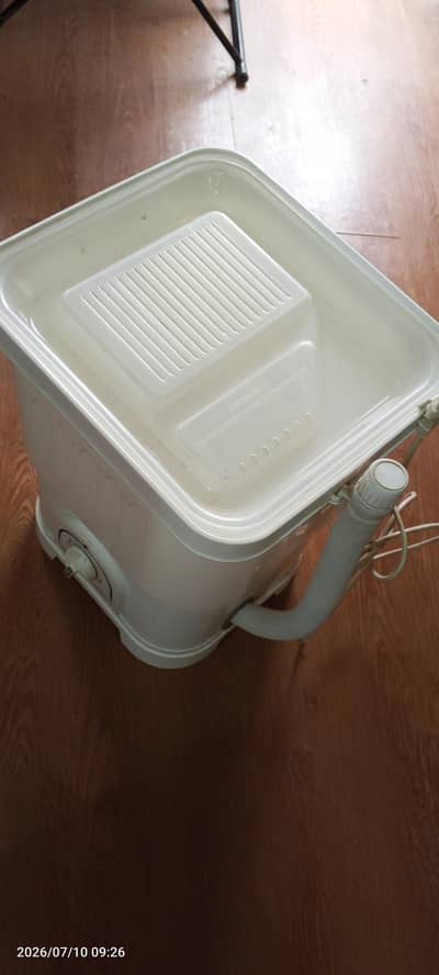 Baby washer machine
