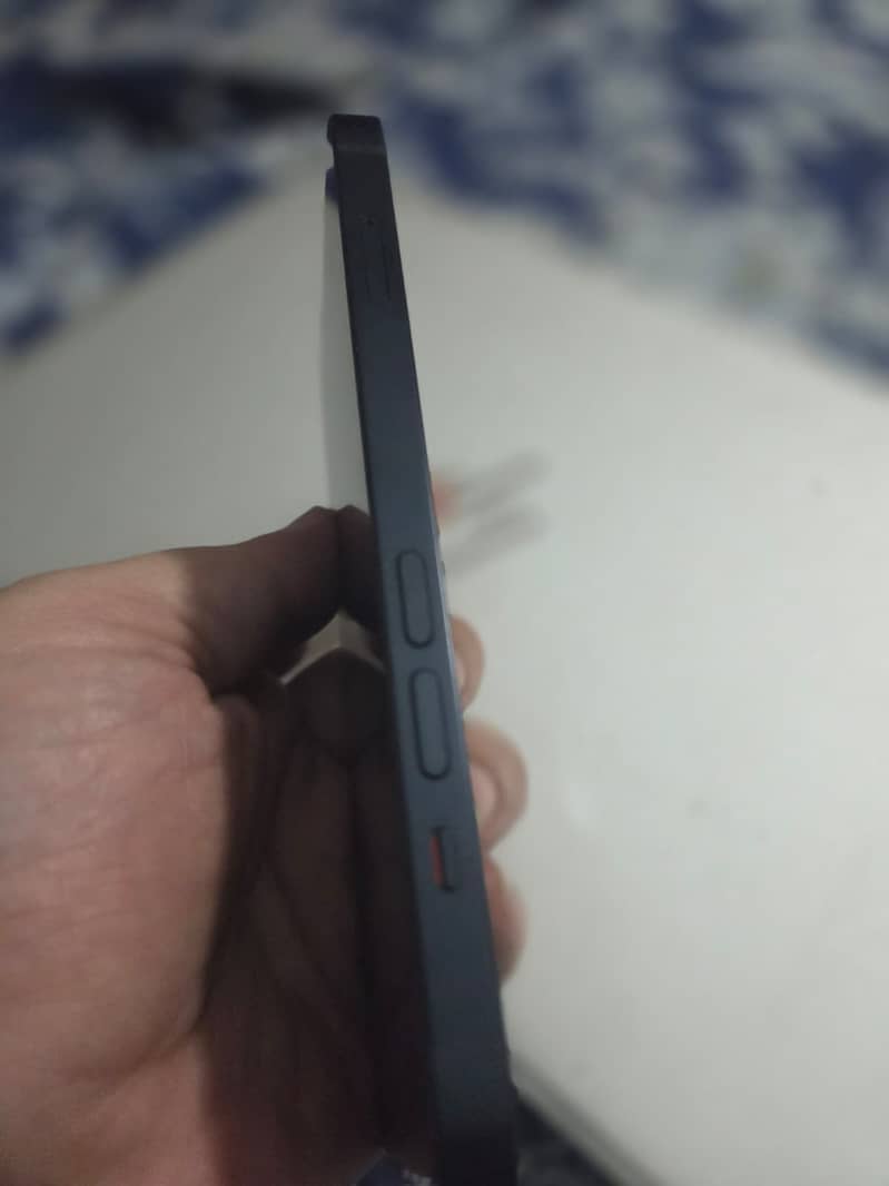 Apple iPhone 14 0