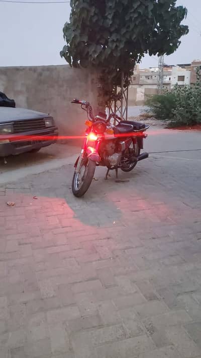 honda cb 200