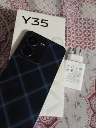 Vivo Y35