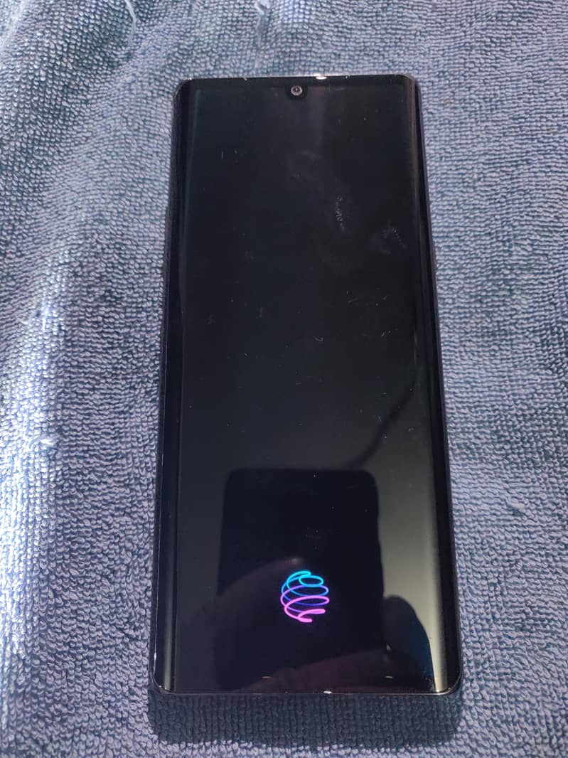 LG  velvet 5g. . . 10/10 . . 2