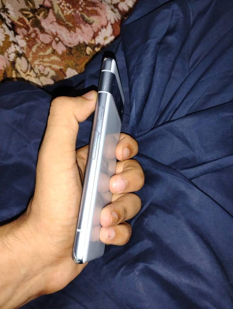 Google Pixel 7a 3
