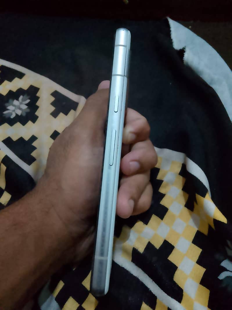 Google Pixel 7a 1