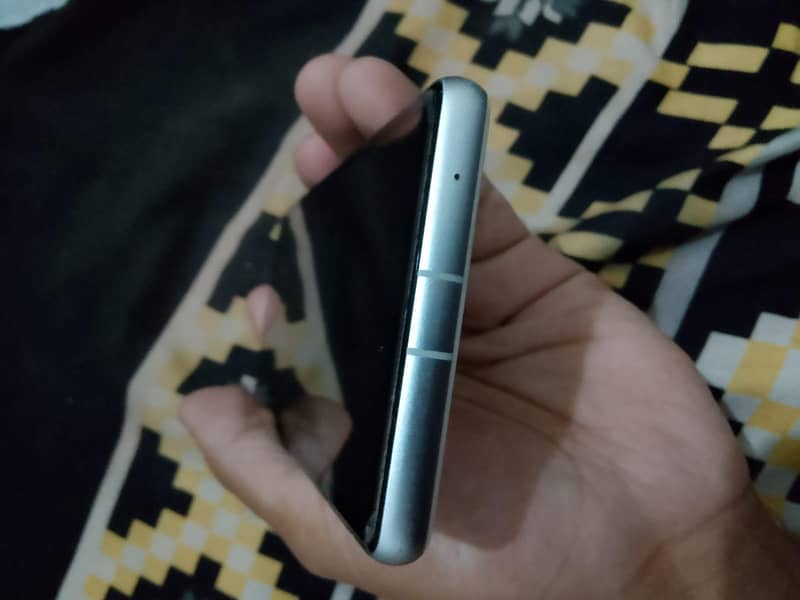 Google Pixel 7a 2