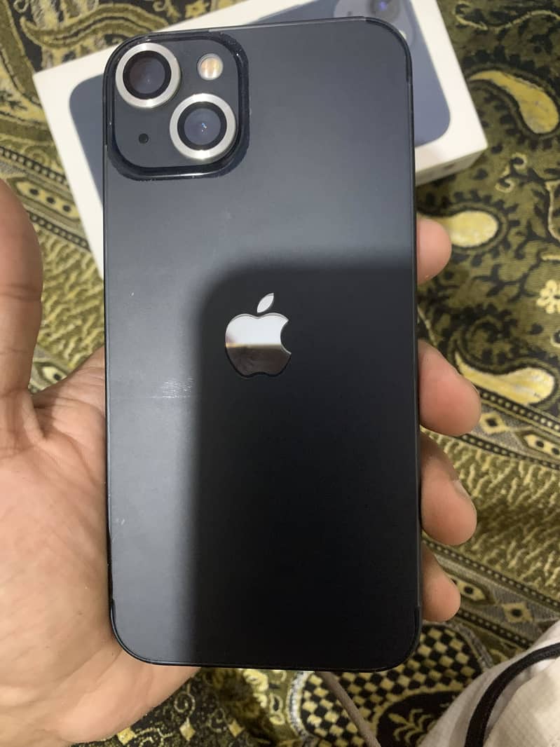 Apple iPhone 13 0