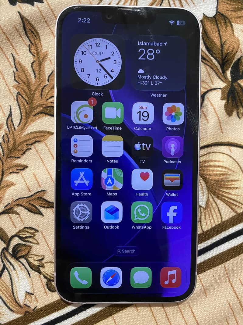 Apple iPhone 14 4