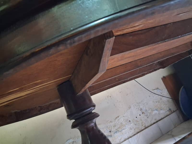 dinning table 3