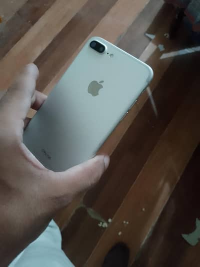 iphone 7 plus Lush 128Gb PTA approved (Exchange possible)