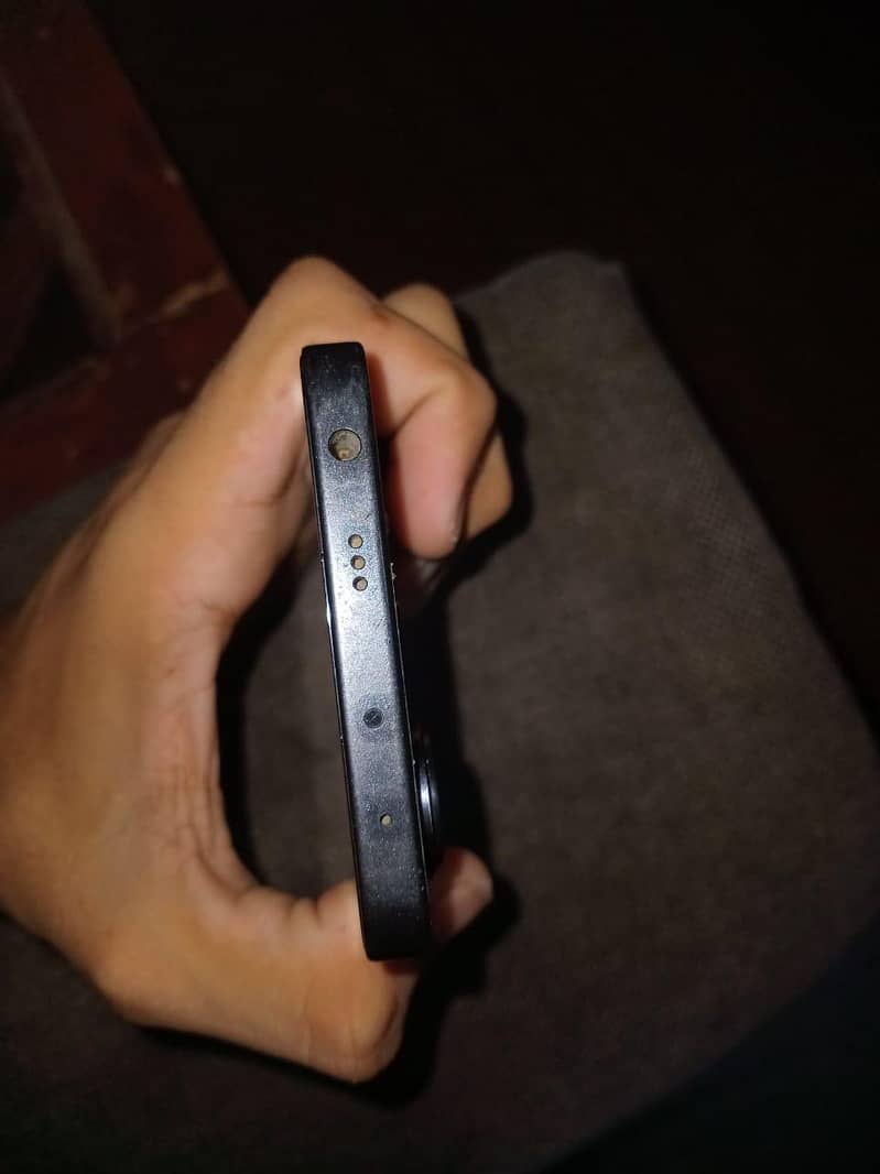 Xiaomi Redmi Note 13 4