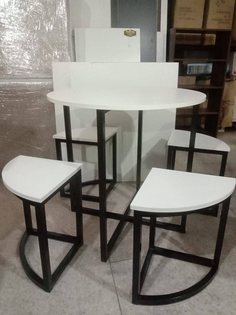 Smart Dining Table 1