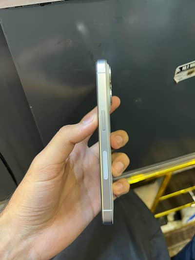 iPhone 15 pro