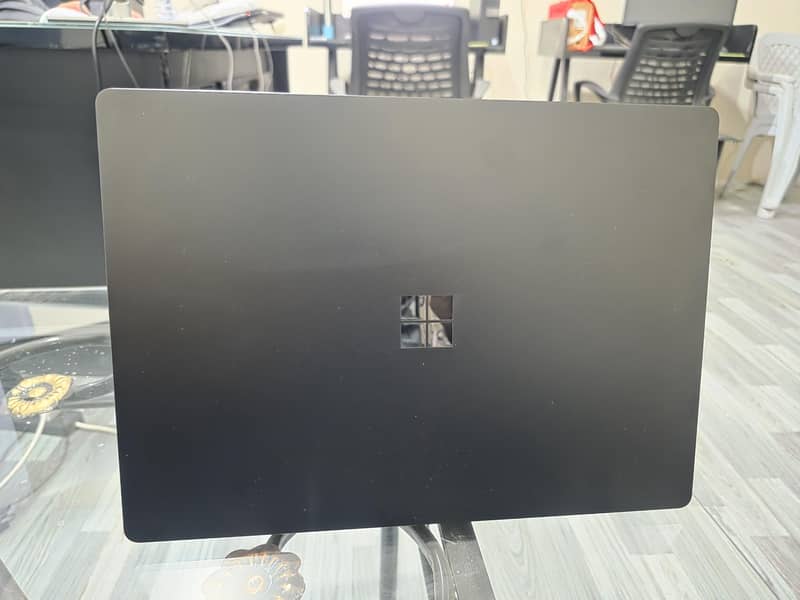 Microsoft Surface Laptop 5 2