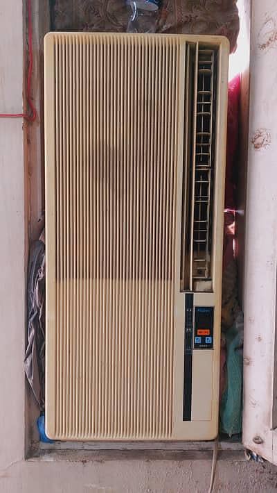 Ship AC 110