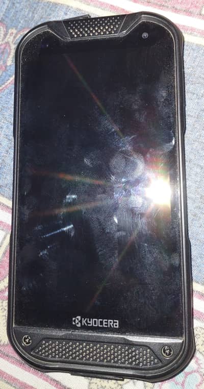 Kyocera DuraForce Pro 2
