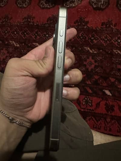 Apple iPhone 15 Pro