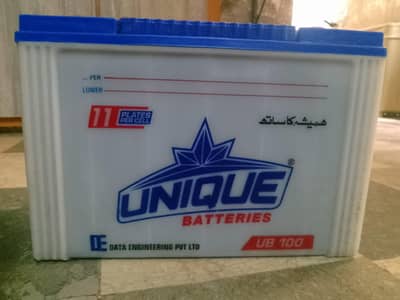 UNIQUE Battery 12v Excellent condition 72 amp (03212069982)