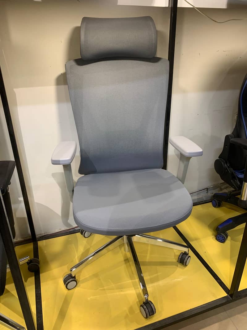 Executive Chair 0