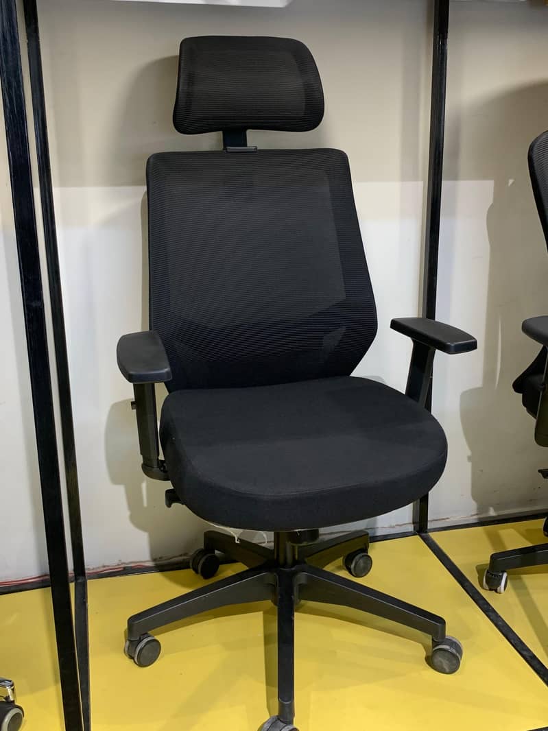 Executive Chair 1