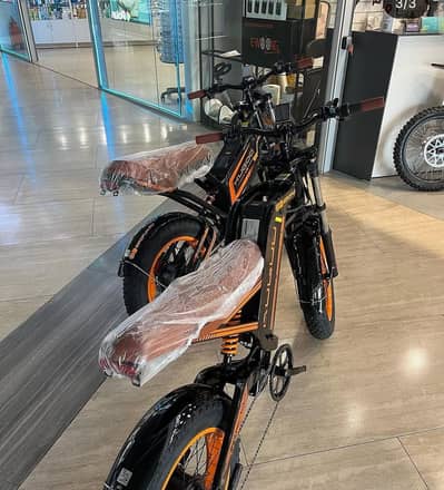 Sports cycles and Moter cycles available in whole sale price
