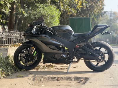 Yamaha yzf-r6 500cc replica