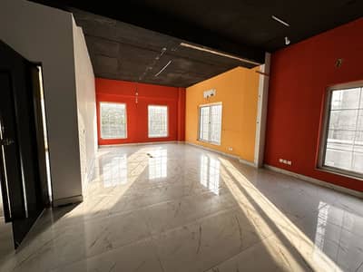 Commercial Space Available for Office in Johar Town