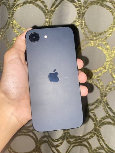 iphone 16 e condition 10 by10 total geniune with box