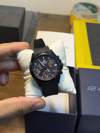 Casio Edifice EFV-540PB-1AVUDF Chrono (seiko citizen orient rado rolex