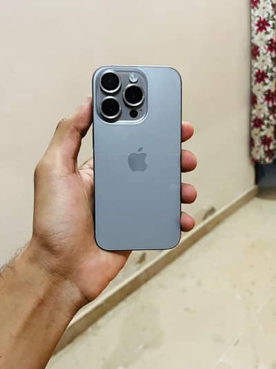 Apple iPhone 15 Pro