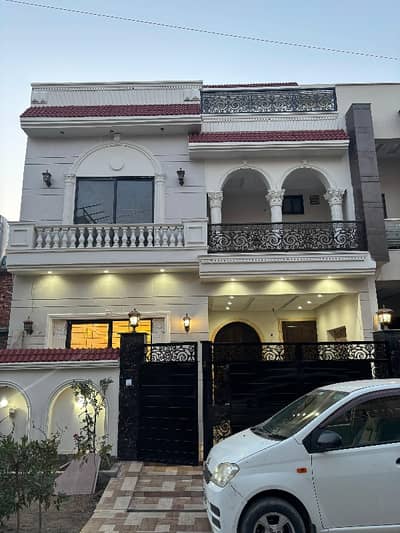 5 Marla House Available For Rent Park View City Lahore
