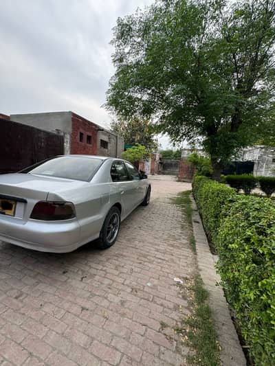 Mitsubishi Galant 1999