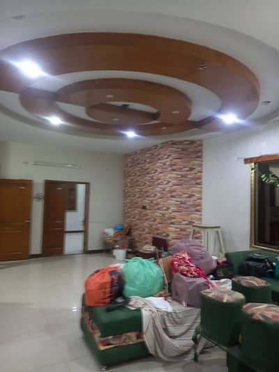 A Great Choice For A 240 Square Yards Upper Portion Available In Gulshan-e-Iqbal - Block 13/D-1