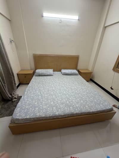 Bed Room set with out mattress