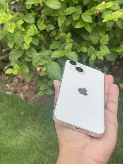 Apple iPhone 14