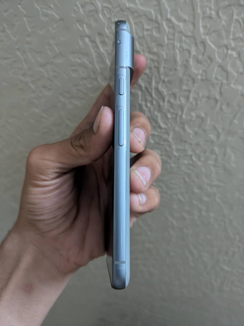 Google Pixel 8 2