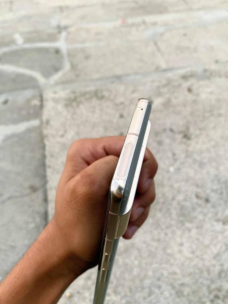 Google Pixel 7 Pro. 2