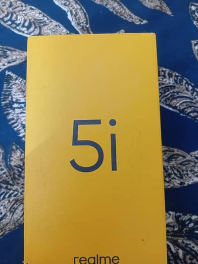 Realme 5i with box 4/64  Pta approved