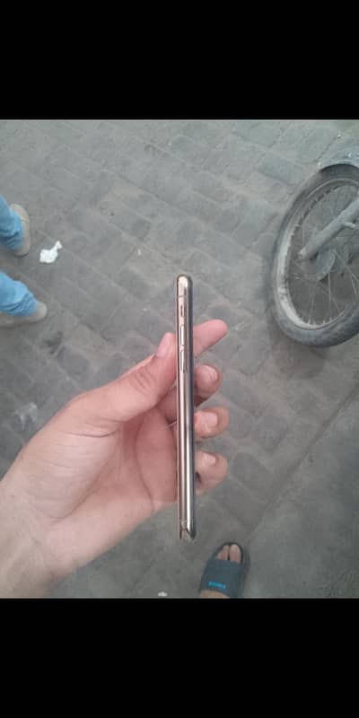 Apple iPhone XS 64GB