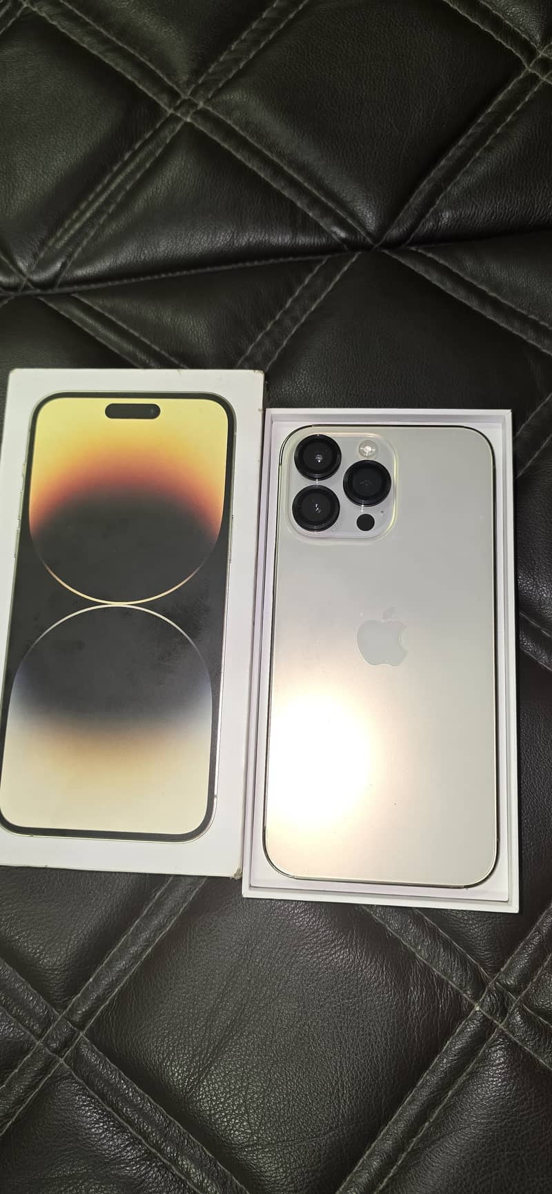 iPhone 14 Pro Max 0
