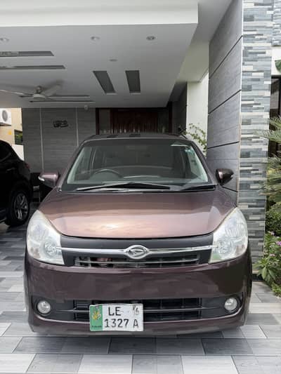 Daihatsu Mira 2011