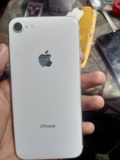 Apple iPhone 8