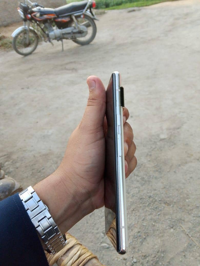 Google Pixel 6 Pro 6