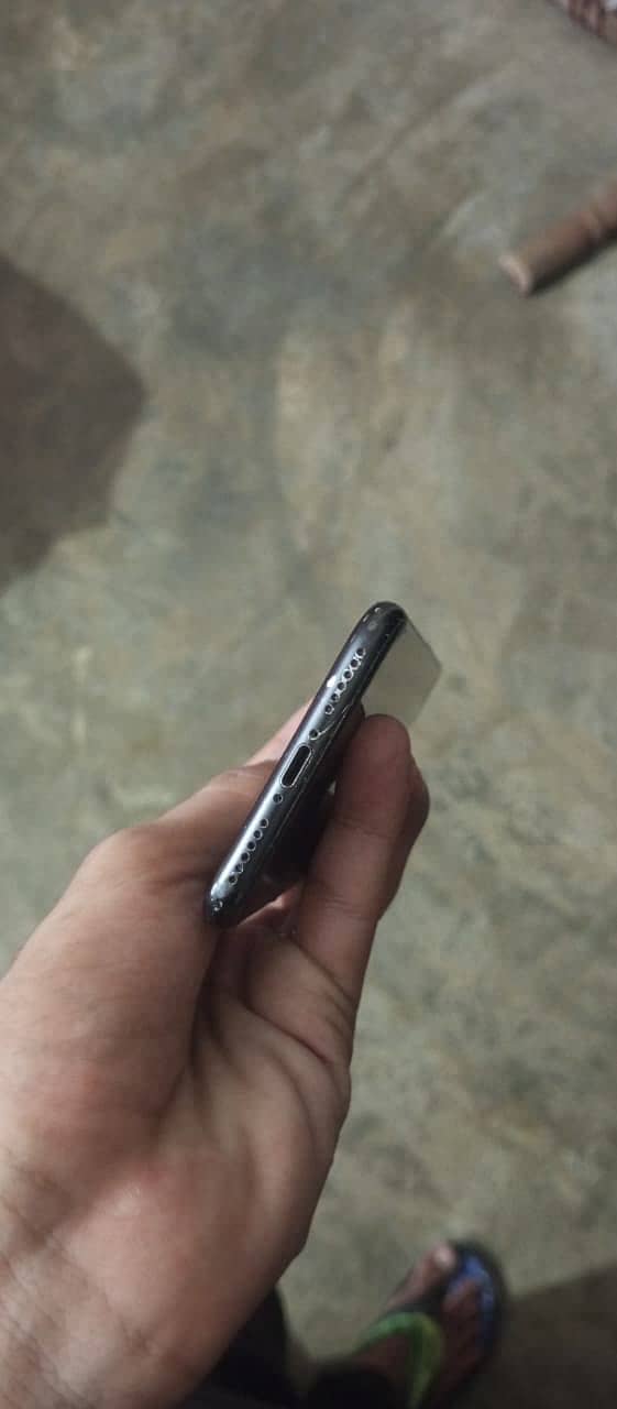 iPhone 7 4