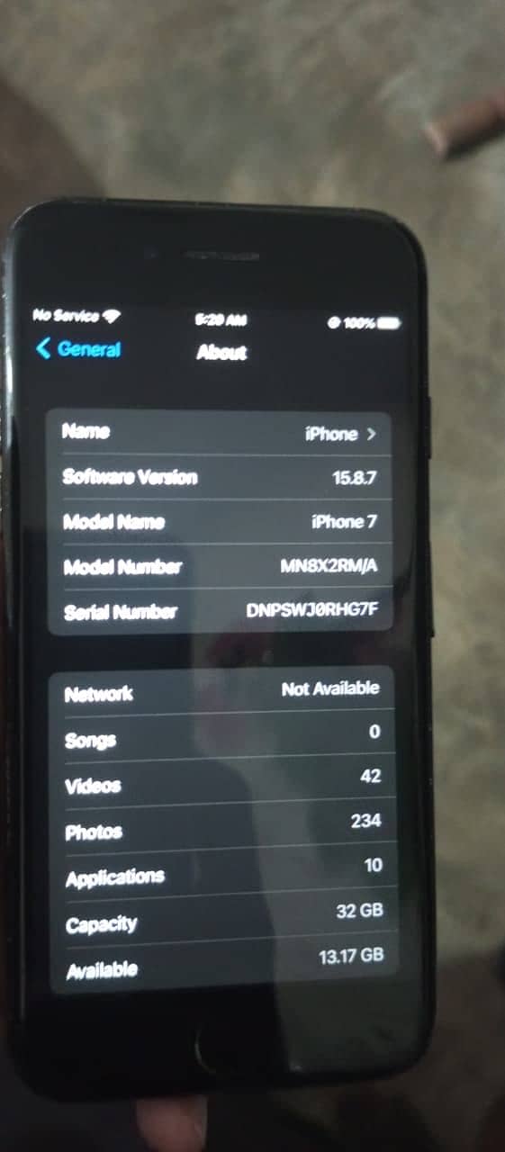 iPhone 7 6