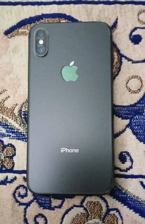 iPhone X 10/10 condition 0