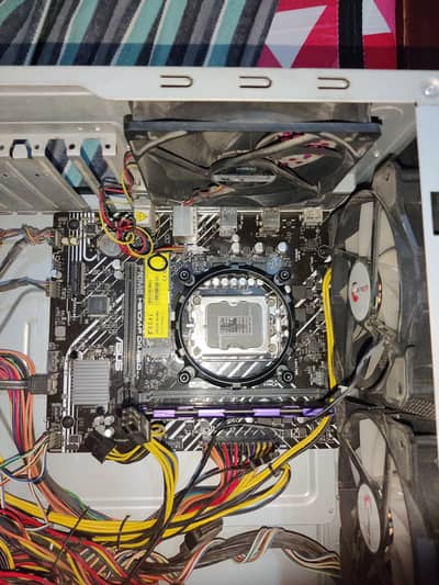 ASUS PRIME H610M-F D4 2.0 with box