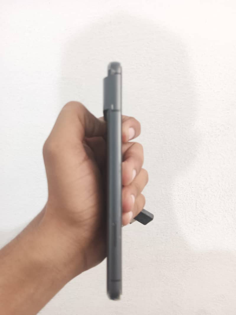 Google Pixel 8 3