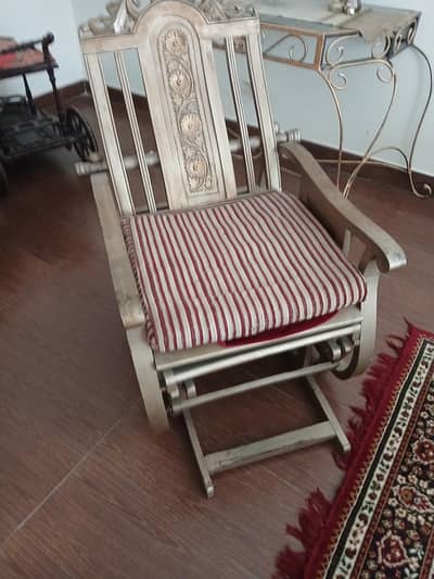 Rocking chair tea trolley and Bister peti