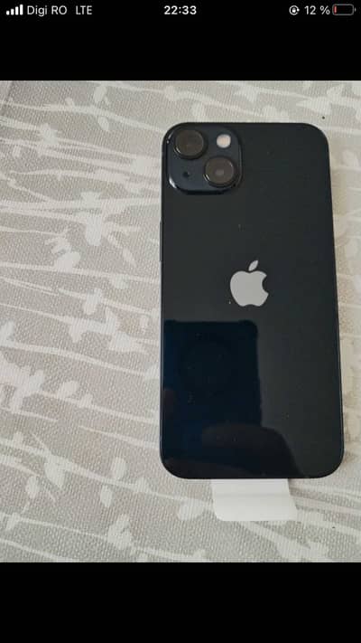 Apple iPhone 14
