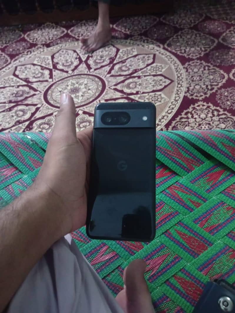 Google Pixel 8 1
